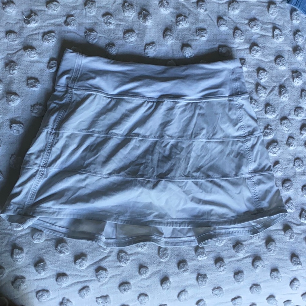 Lululemon White Pace Rival Mid Rise Skirt Tall